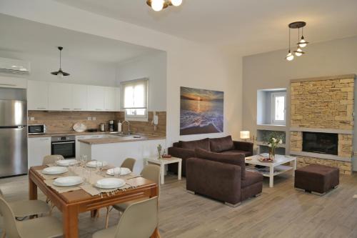 Megas Yialos-Nites Villa | Anchorage Andros Villa