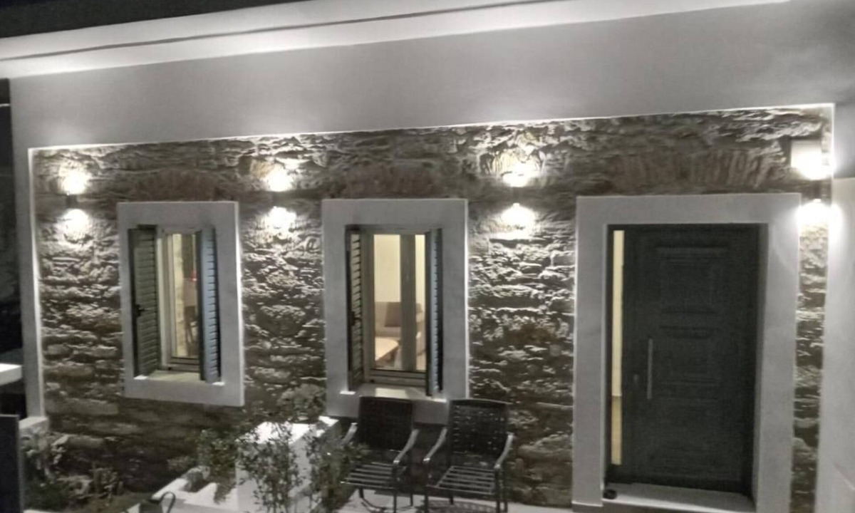 Karystos House | Angelouda's House/Enjoy living in Karystos center!