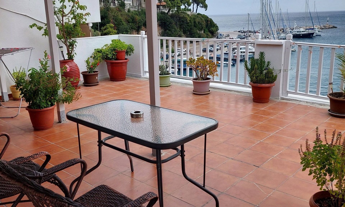Patitiri Apartment | Apartment 'Unit 1' with Sea View, Wi-Fi, and Air Conditioning