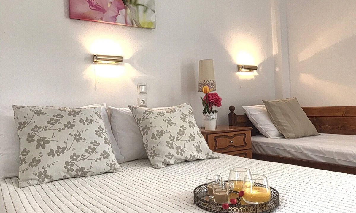 Paralia Skotinis House | Cape Blue Apartments