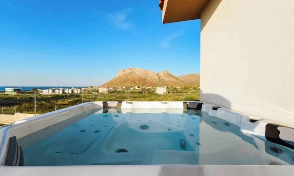 Stavros Villa | Cindy Luxury Villas Crete- Blue private pool private hot tub sea & mountain view
