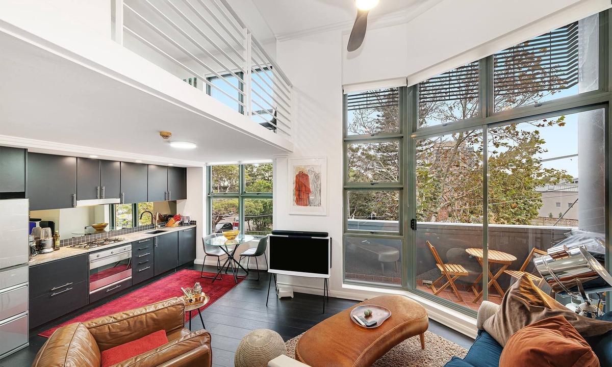 Cremorne Apartment | Cremorne- GA102 Macpherson St - Chic Loft-Style 1BR Apartment with Balcony Rooftop in Heart of Cremorne