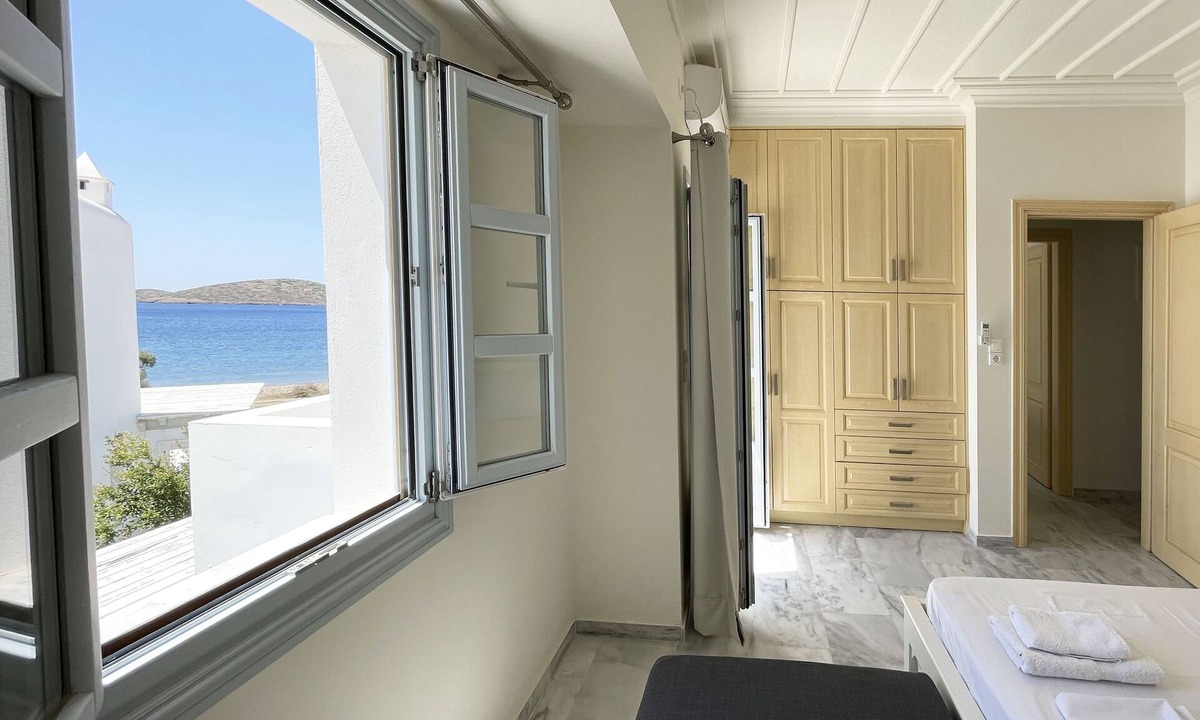 Astypalaia House | Cycladic beach house with a view - Andromeda