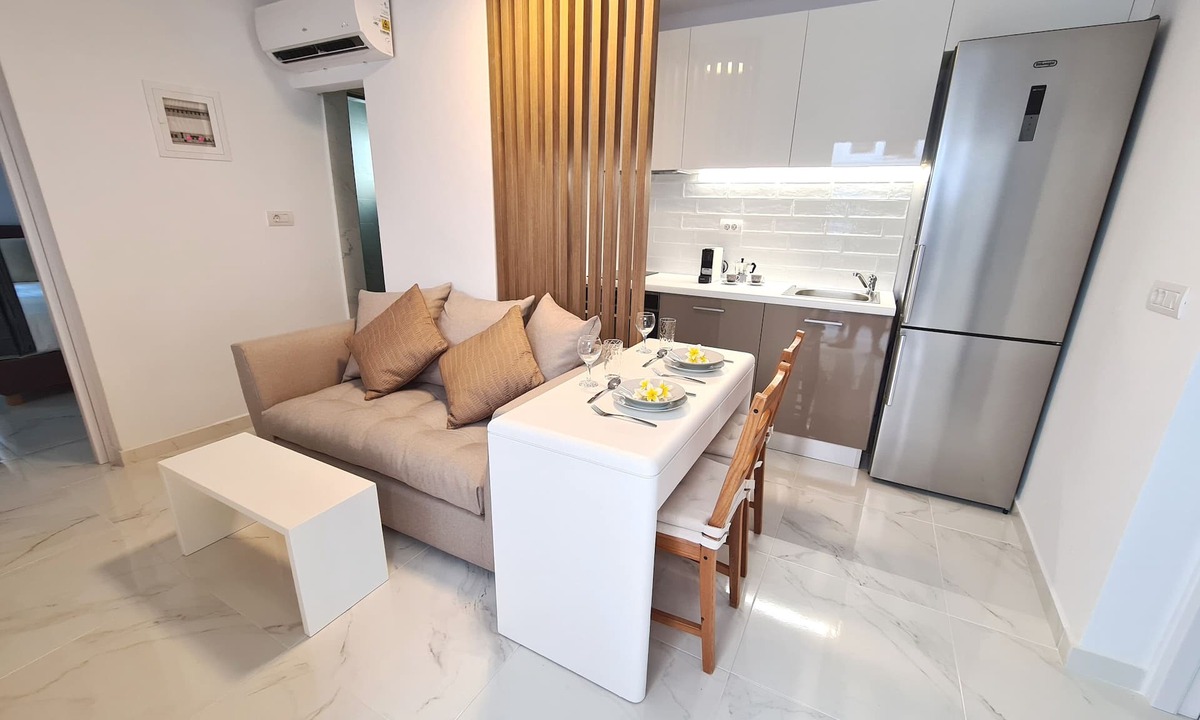 Rhodes Town House | Deluxe house, 5 min. walk from Old Town, Acropolis and city centre. Free Wi-Fi.