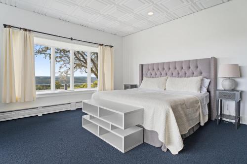 Hector Hotel | Diamond on Seneca