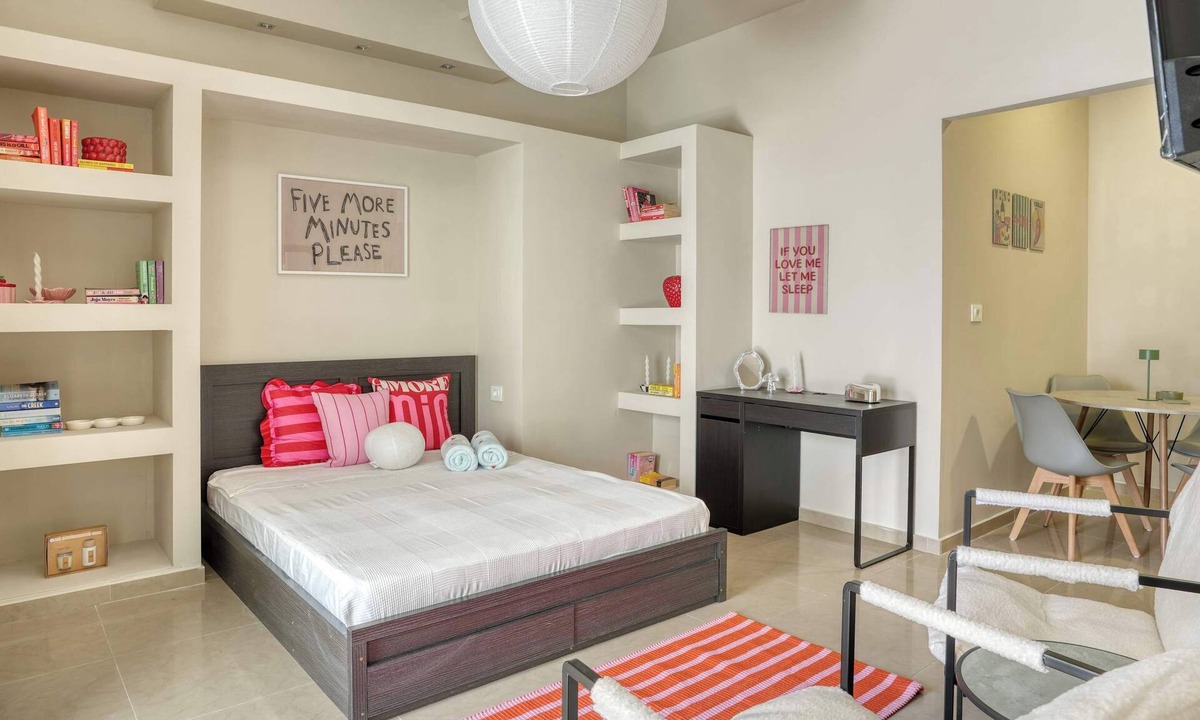 Kefalos Apartment | Easy Stay too - Steps From Kefalos Village Square