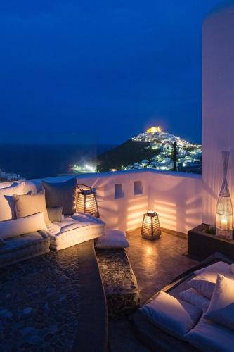 Astypalaia Villa | Elegant Astypalaia Villa Villa Ble Air Conditioning Hot Tub