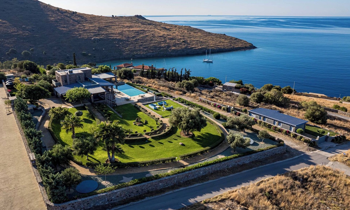 Kontos Villa | Epitome Villa Aegina