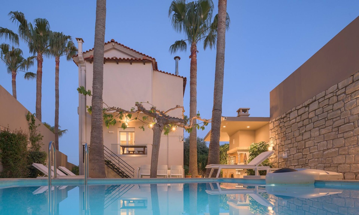 Sfakaki Villa | Foothills Blue villa, Private pool, Near the beach