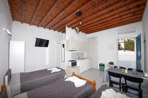 Mykonos Town Apartment | Fournakia Studio