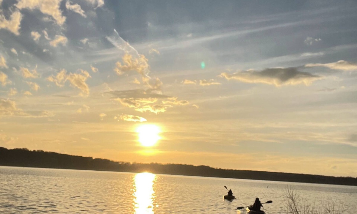 Town of Owasco House | Gorgeous Lakefront Escape on Owasco Lake, Paddle Boats, Kayaks, Sunset Views