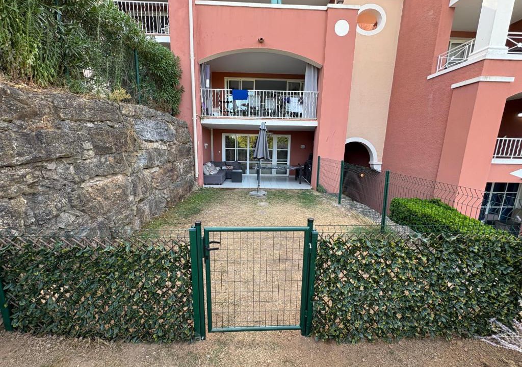 Le Dramont Apartment | Le Cocon du Hameau rdj cloturé Cap Esterel