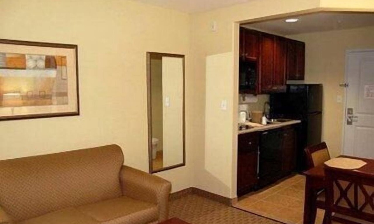 Houma Hotel | MainStay Suites Houma