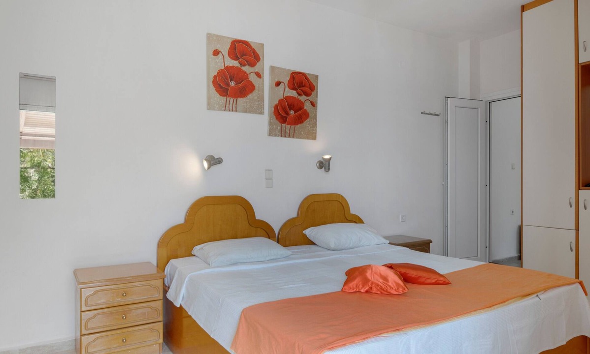 Mirties Apartment | Melina's Sunset – Family Apartment with 2 Bedrooms, 2 Bathrooms & Stunning Sea Sunset Views