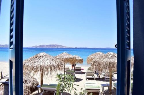 Agios Stefanos Apartment | Meltemi beach house by opus