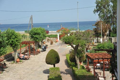 Petra Hotel | Miramare Studios