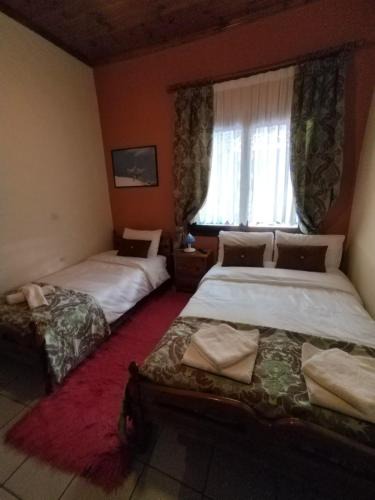 Elati House | Mprizis Rooms