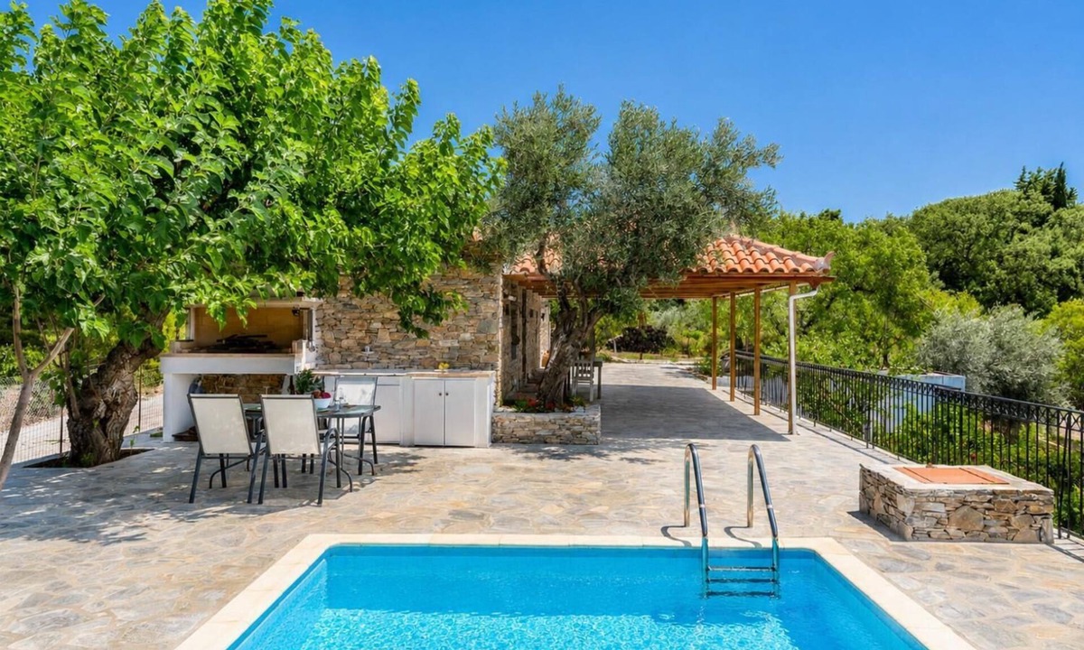 Skopelos Villa | Oak Tree Cottage - One Bedroom Villa, Sleeps 2