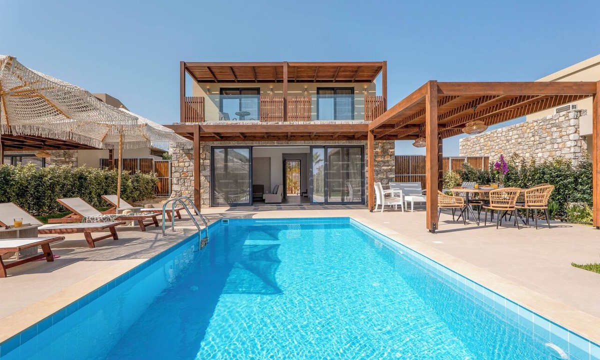 Lardos Villa | Orama Sunset | Emily Villa