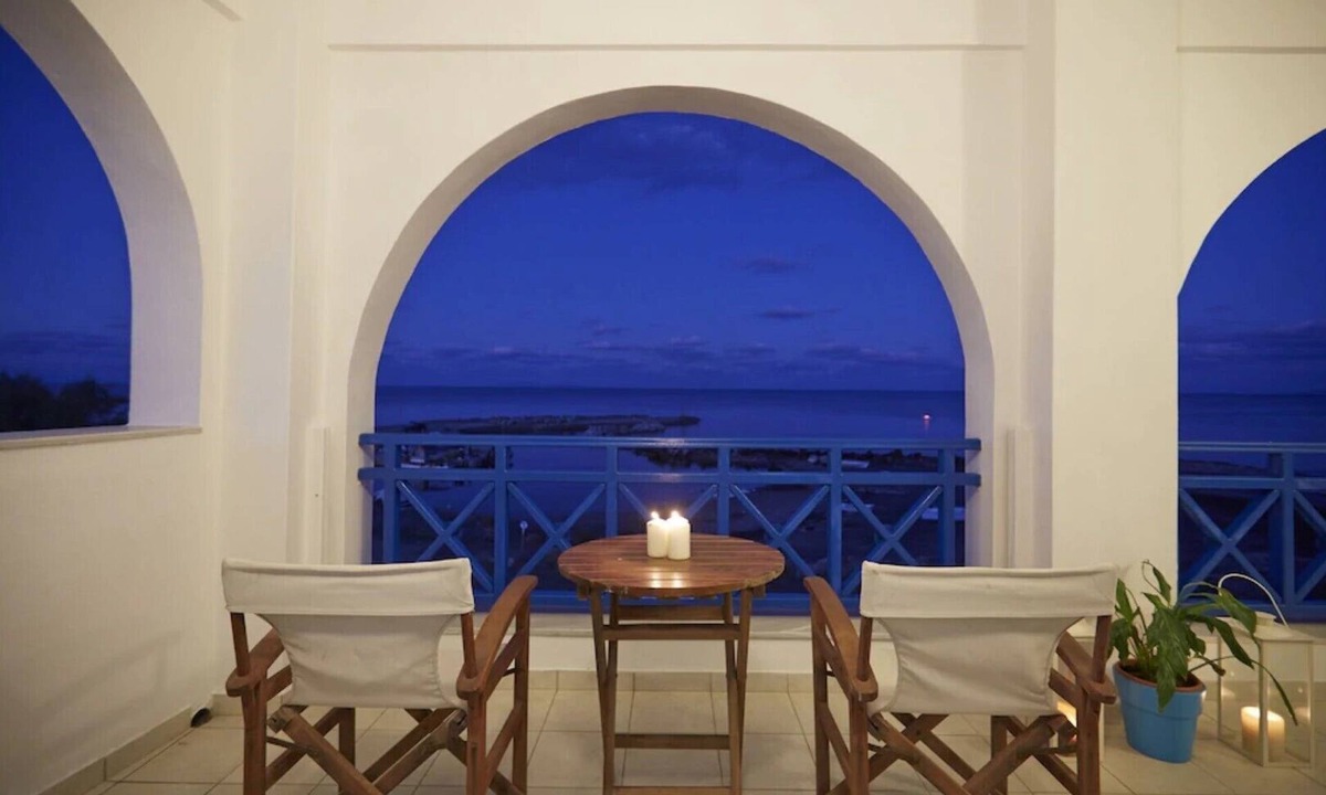 Monolithos House | Rodothea on the Beach.