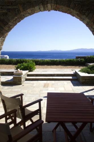 Agios Romanos Apartment | Rosalie Home - Aegean Deck