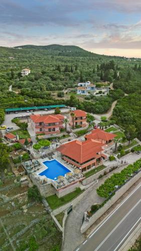 Lefkada Hotel | Semiramis