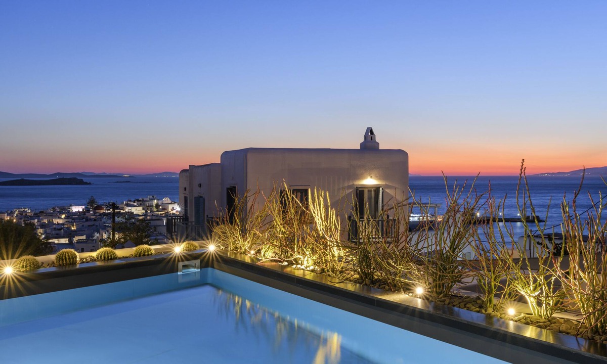 Mykonos Town Hotel | She Mykonos Boutique Hotel