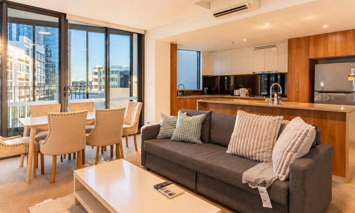 Wentworth Point Apartment | Spacious 2BR/2BA | Balcony, Parking, Marina Sq