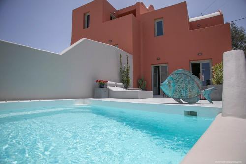 Finikia Villa | Superior Santorini Villa 2 Bedroom Villa Private Jetted Pool & Amazing Sea