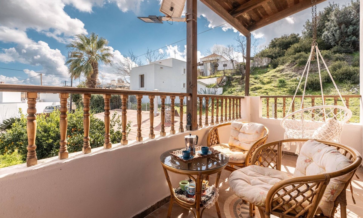 South Rhodes Apartment | Traditional Thea Home, Rhodes