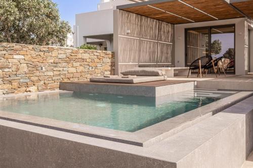 Tinos Town Hotel | Yenesis Seaside Retreat - Adults only over 15