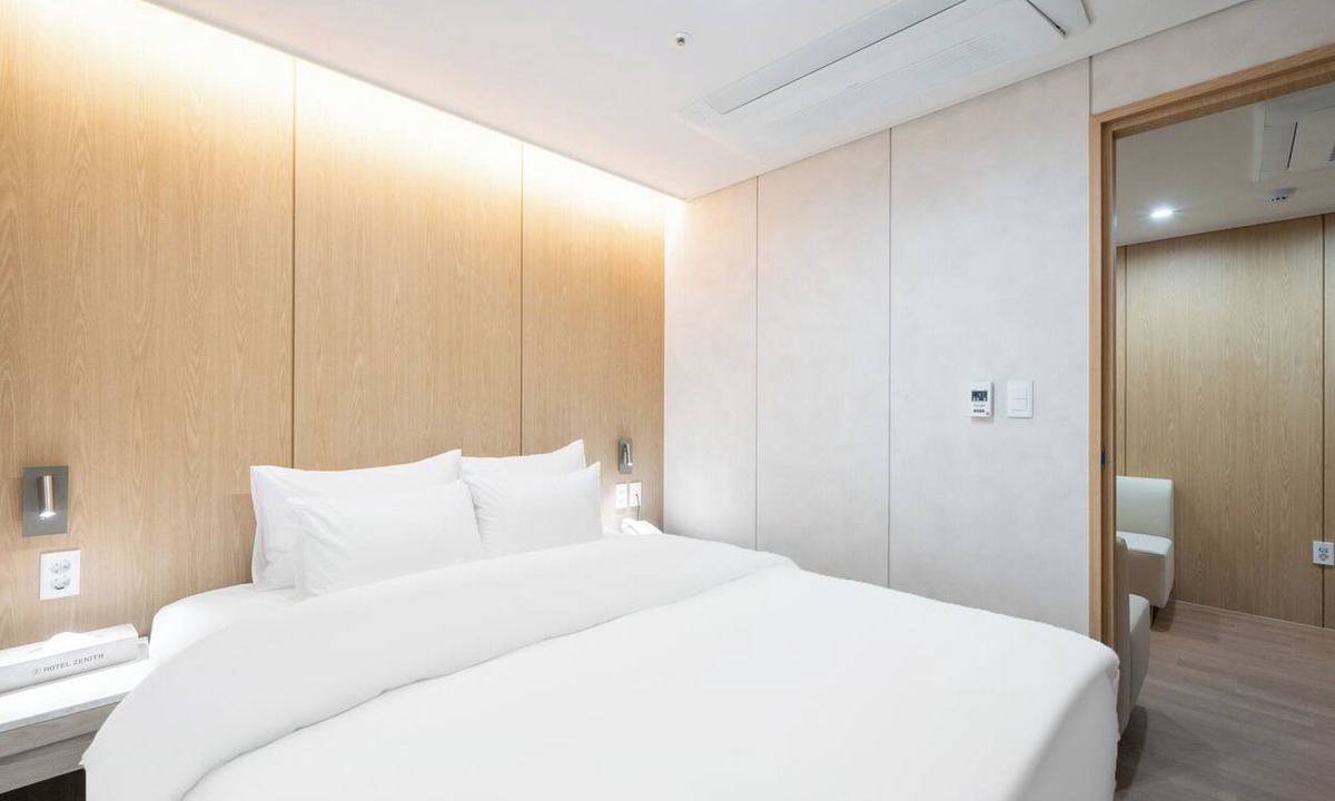 Jecheon Hotel | Zenith Hotel