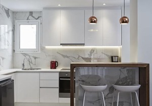 Cozy And Bright Apartment In Kolonaki