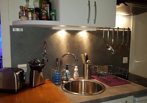 Cozy studio Cannes center, "Le Suquet", air conditioning, secure parking nearby!