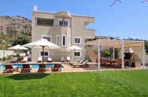 Kiotari Cottage | Η Ιδανική Απόδραση στη Ρόδο Πολυτελής Βίλα Κοντά στη Θάλασσα με ιδιωτική πισίνα