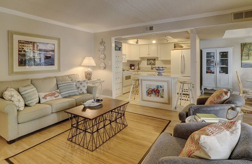 South Beach Condo | 1662 Bluff Villa - Just a short walk to the Beach and the South Beach Marina