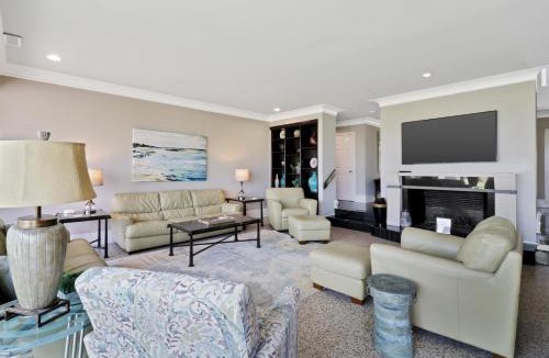 Beach Lagoon House | 27 South Beach Lagoon