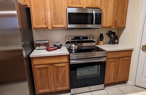 Windsor Hills Condo | 3 BR Condo with Beautiful Pool & Water Park Minutes to Disney Worlds Front Gate