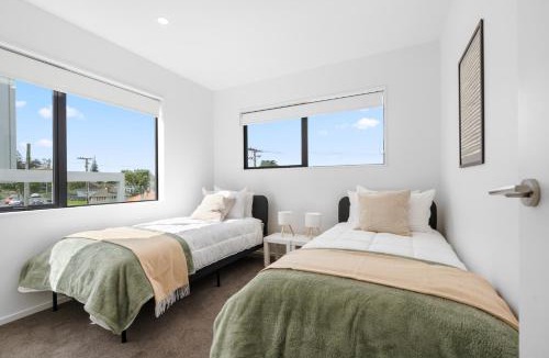 Auckland House | 3BDR Award Winning Home in peaceful cul de sac