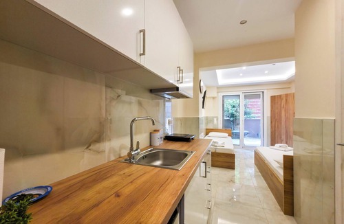 Olymbiaki Akti Apartment | 4 - ARETI Suite by SDR
