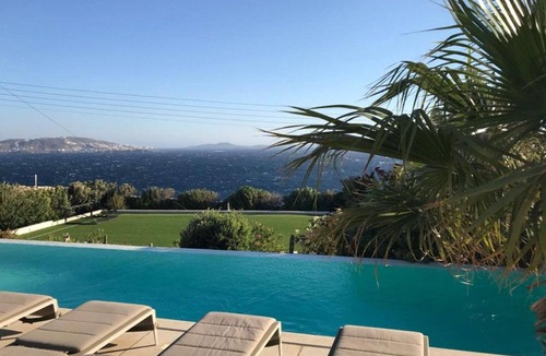 Agios Stefanos Villa | 7 Bed | Villa Bellacqua | Agios Stefanos