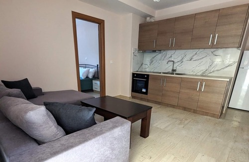 Kamena Vourla Apartment | Achilleas Rentals No2