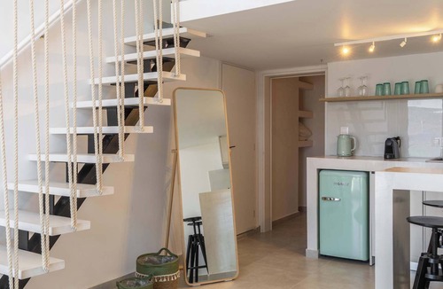 Adamas Apartment | Akti Waterfront Modern lofts: Aegean