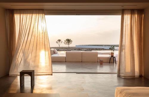 Oia Resort | Andronis Arcadia Hotel