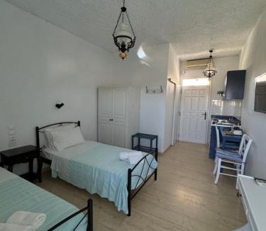 Gerani Apartment | Anemomilos Studios