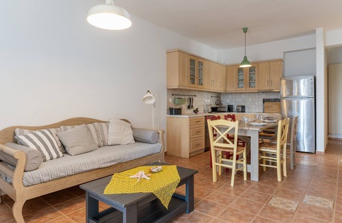 Tinos Villa | Apartment 'Sun Blooming' with Sea View, Wi-Fi and Air Conditioning