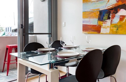 Rozelle Apartment | Balmain Self-Contained Modern Two-Bedroom Apartment (5738DAR)