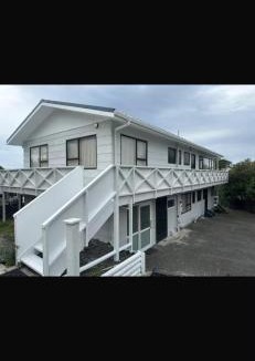 Snells Beach House | Beachfront Bliss