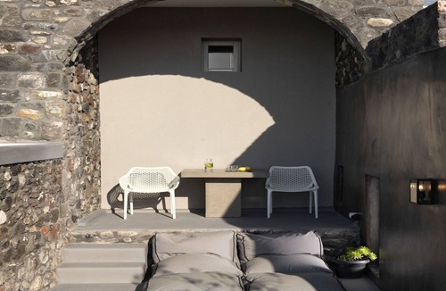 Finikia Villa | Beautiful Santorini Villa | Deluxe Cave Villa | 1 Bedroom | Indoor Heated Pool