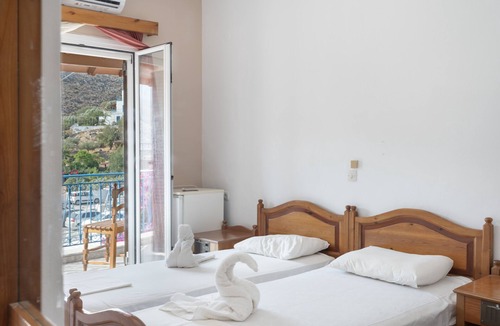 Kalymnos Apartment | Bed and Breakfast 'Room No 10' with Sea View, Wi-Fi and Air Conditioning